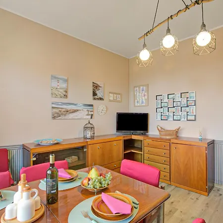 Pinehome & Garden - Happy Apartment *